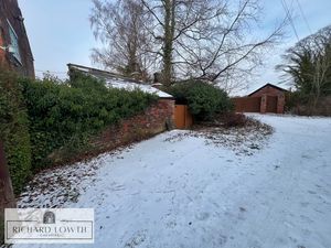 Parking - click for photo gallery